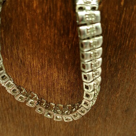 Tennis Style Bracelet Crystal Silver-tone - Picture 7 of 13
